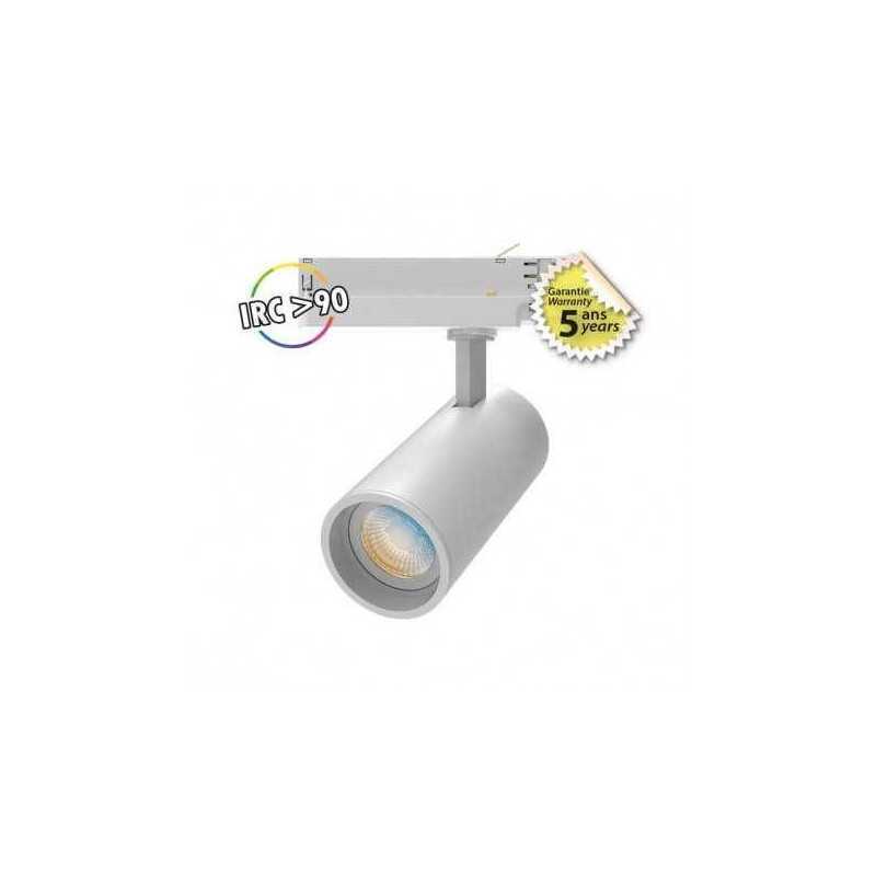 https://design-led.fr/ Spot LED sur Rail Blanc 25W FOCUS FOCUS CCT IRC90 GARANTIE 5 ANS 123,20&nbsp;€ 123,20&nbsp;€ 100203