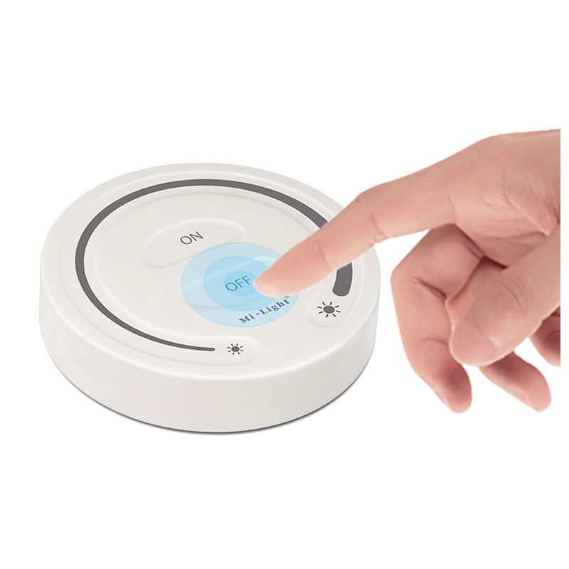 https://design-led.fr/ Télécommande de gradation tactile blanche 12,80&nbsp;€ 12,80&nbsp;€ FUT087W
