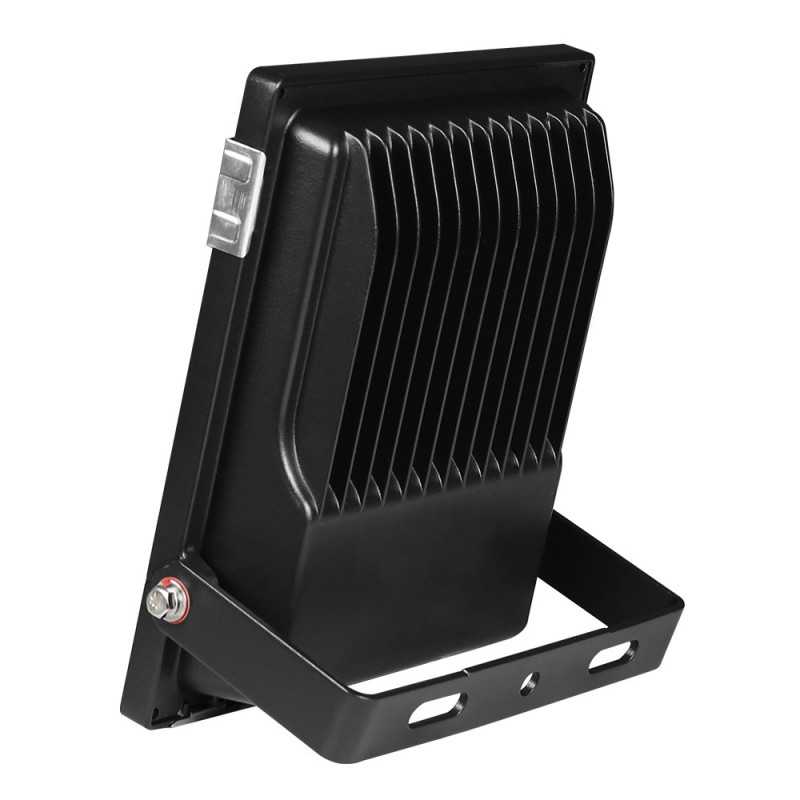 https://design-led.fr/ Projecteur d'extérieur 20W RGB&CCT pilotable 91,40&nbsp;€ 91,40&nbsp;€ FUTT04 - 100687