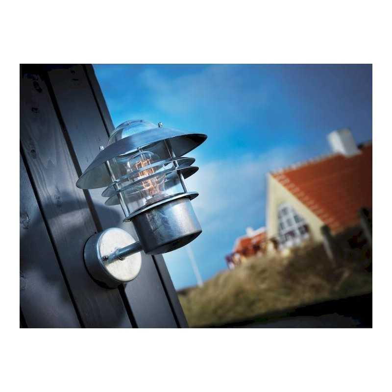 https://design-led.fr/ Blokhus Up Applique murale Acier galvanisé E27 IP54 64,90&nbsp;€ 64,90&nbsp;€ 25011031