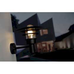 https://design-led.fr/ Lonstrup 22 Applique murale Noir E27 IP44 64,90&nbsp;€ 64,90&nbsp;€ 71431003