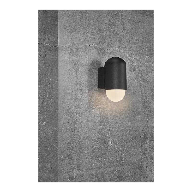 https://design-led.fr/ Heka Applique murale Noir E27 IP54 54,90&nbsp;€ 54,90&nbsp;€ 2118211003