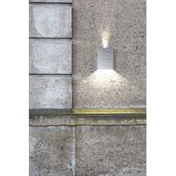 https://design-led.fr/ Fold 15 Applique murale Acier galvanisé 10.4W 3000K IP54 179,90&nbsp;€ 179,90&nbsp;€ 2019051031
