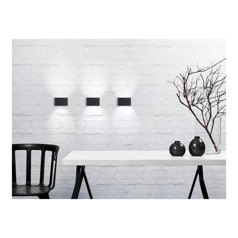 https://design-led.fr/ Nene Applique murale Noir 10.5W 3000K IP54 74,90&nbsp;€ 74,90&nbsp;€ 872723