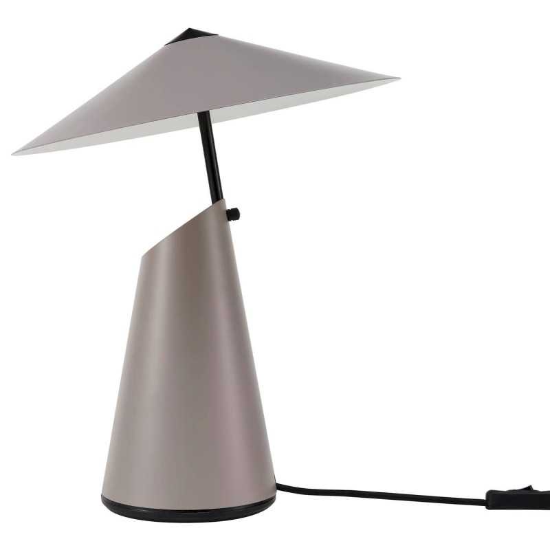 https://design-led.fr/ Taido Lampe à poser Marron E27 199,00&nbsp;€ 199,00&nbsp;€ 2320375018