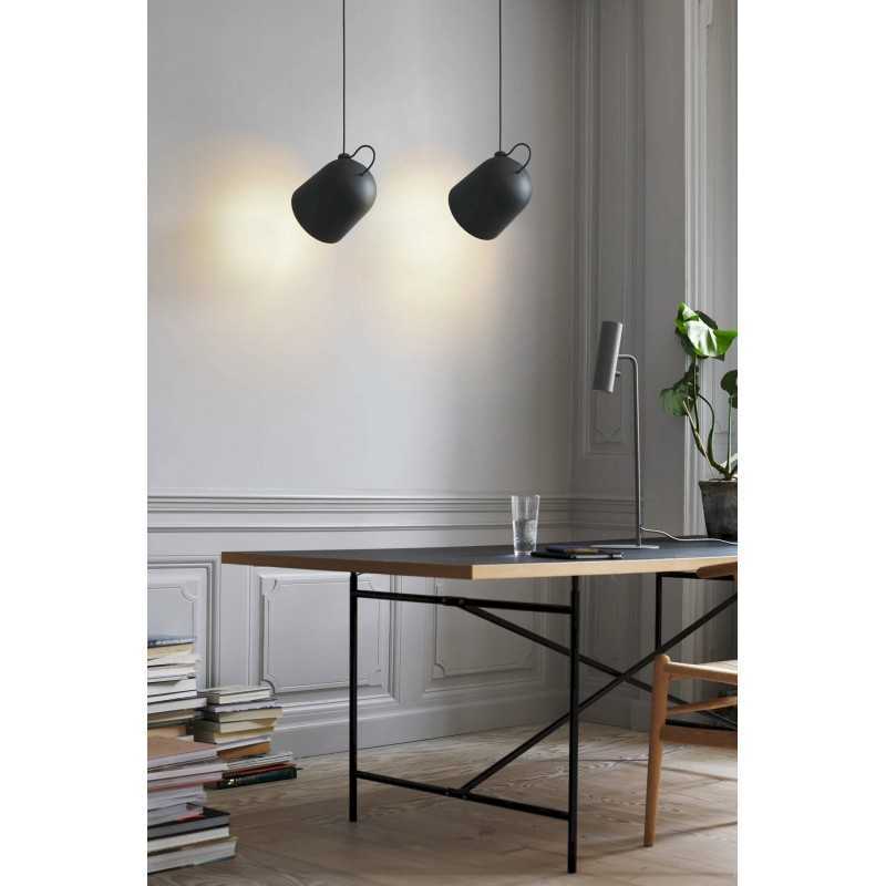https://design-led.fr/ Angle Suspension Noir E27 149,00&nbsp;€ 149,00&nbsp;€ 2020673003